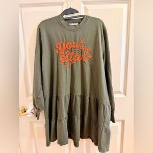 Maggie Sweet womens short dress long sleeved - size L